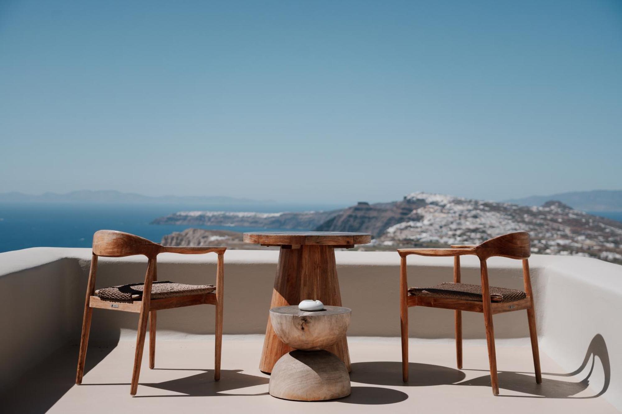 Luna Santorini Suites Pyrgos Kallistis Exterior photo